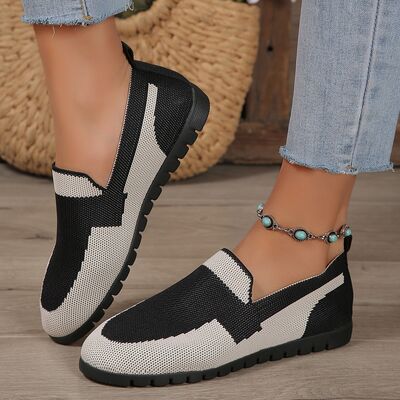 Contrast Mesh Round Toe Flat Slip-Ons