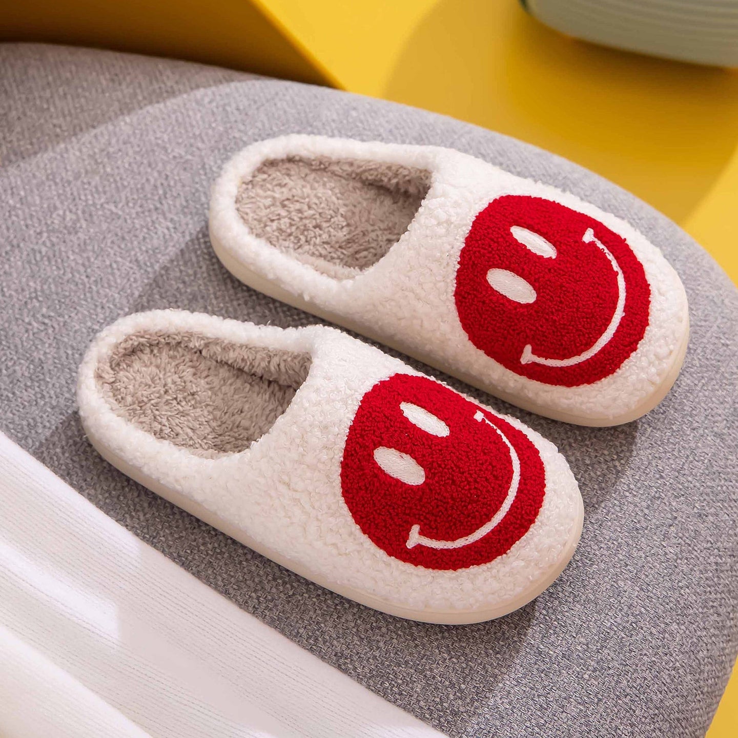 Melody Smiley Face Cozy Slippers - PVMARK