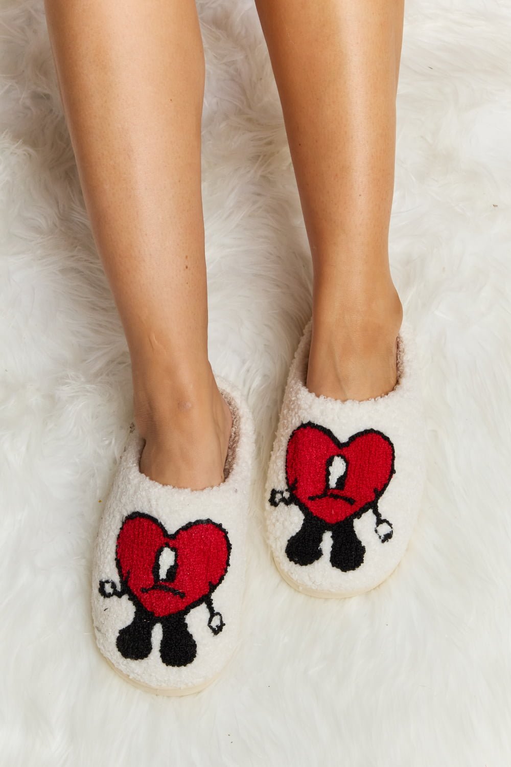 Melody Love Heart Print Plush Slippers - pvmark