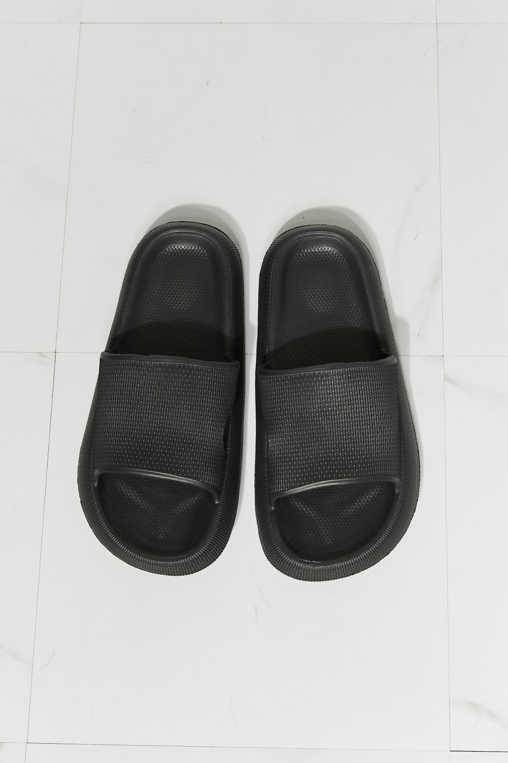 MMShoes Arms Around Me Open Toe Slide in Black - pvmark