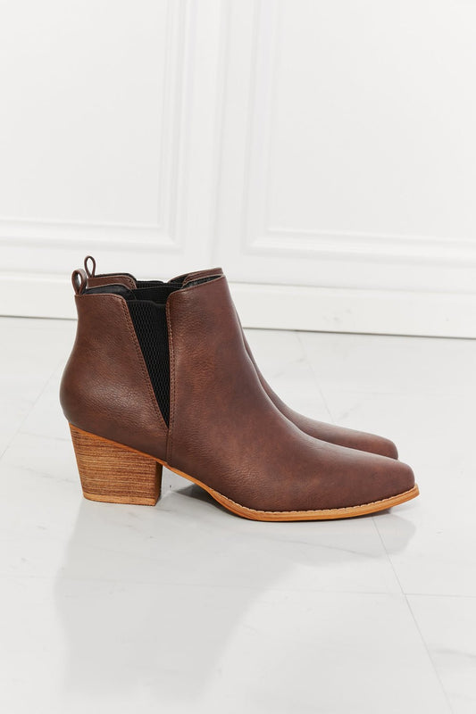 MMShoes Back At It Point Toe Bootie in Chocolate - pvmark