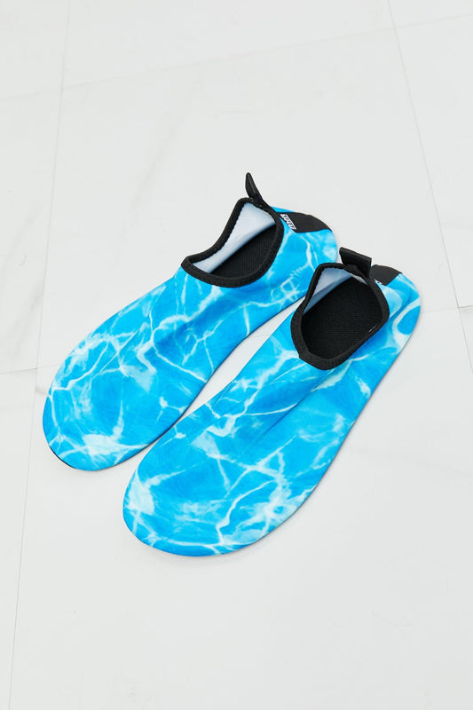 MMshoes On The Shore Water Shoes in Sky Blue - pvmark