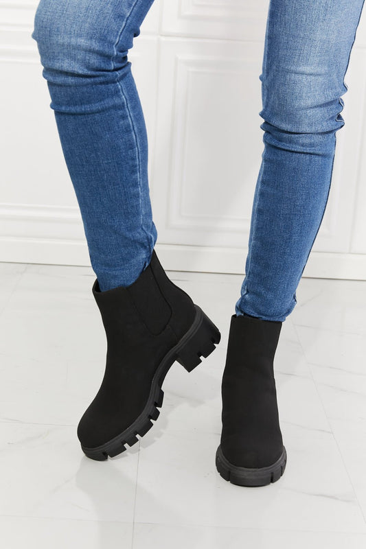 MMShoes Work For It Matte Lug Sole Chelsea Boots in Black - pvmark