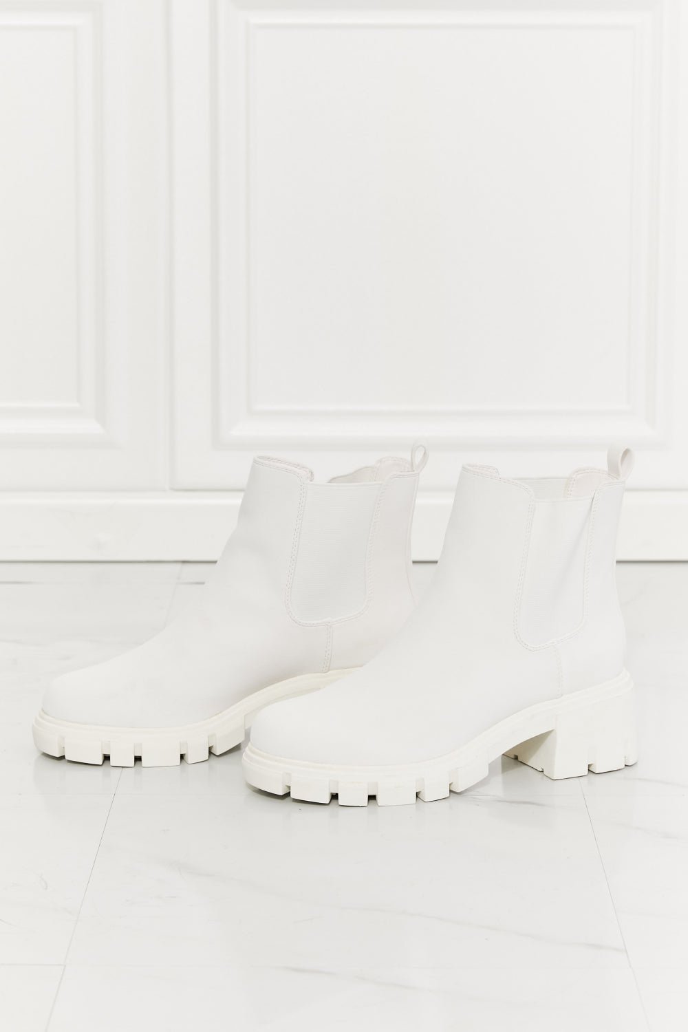 MMShoes Work For It Matte Lug Sole Chelsea Boots in White - pvmark